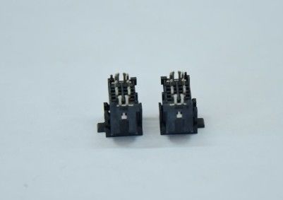 Fit3.0 Vertical Double Row Header with Posts and Harpoon Tinned 100u'' 2*3pin Leakage 3.2mm Terminals
