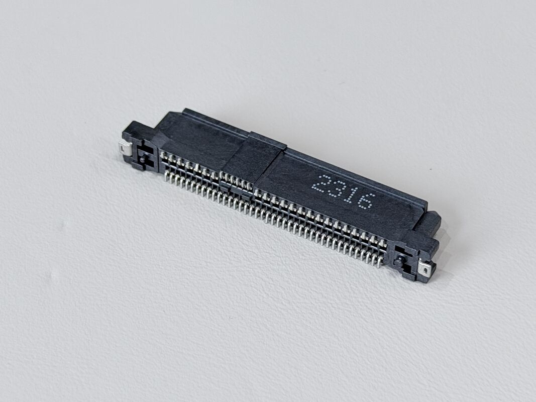High-Speed SAS 68P SMT Female Connector 30U