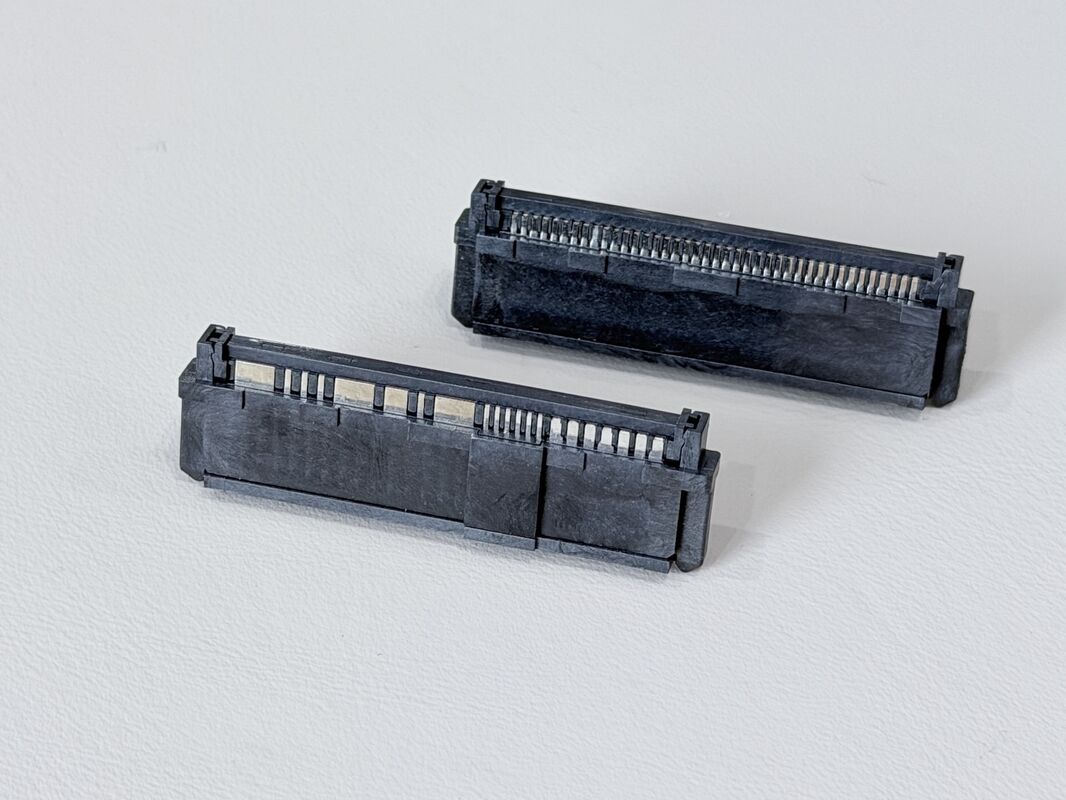 SAS 68-Pin Female Connector Solder Type | Gold-Plated Electronic Signal Terminal for PCIe 5.0, Server, Automotive, PCB Applications