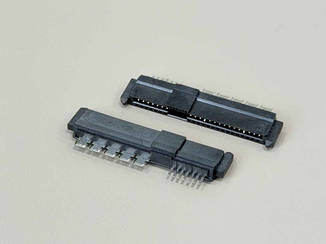 High-Speed SAS4.0 29Pin Female Cable Connector, 180° Wire Solder Type with Peg & SUS Clip, 15U