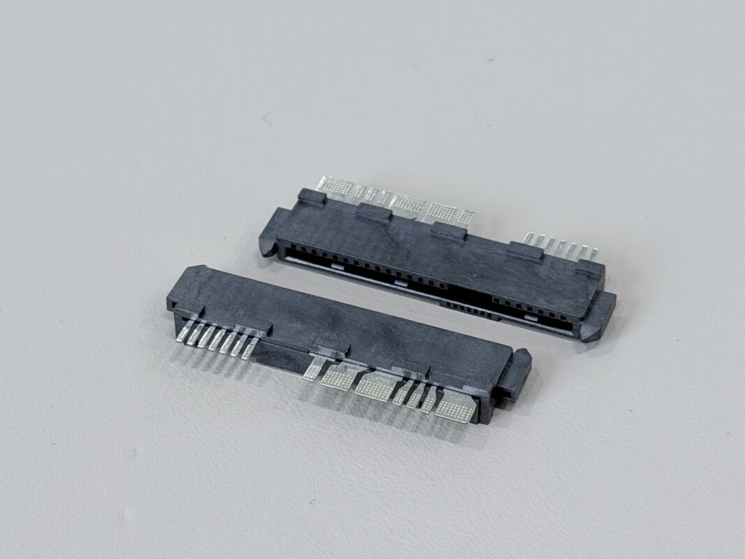 SAS 29P Wire Solder Female Cable Connector with Positioning Peg and Bump, 1.27mm Pitch 15U