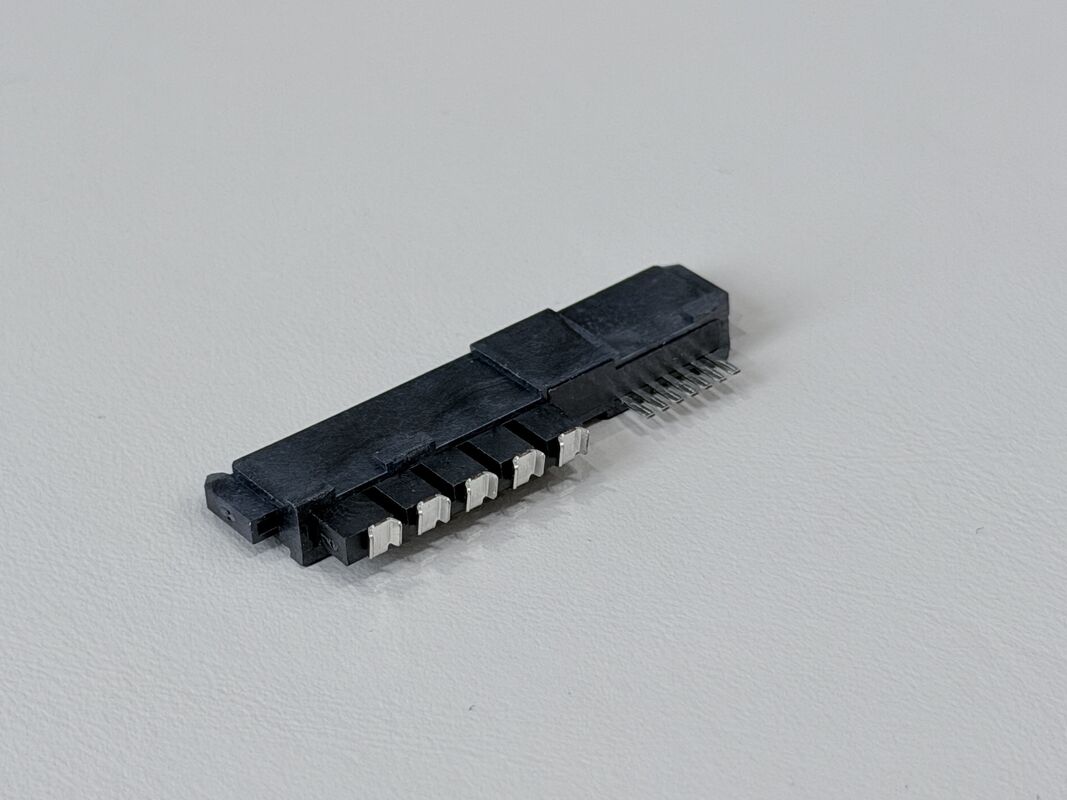 SAS 29P Female PCB Connector with Positioning Peg, Ni/Au/Sn Plated Terminals, 1.27mm Pitch Electronic Terminal Connector for Customization in Server & Automotive Applications