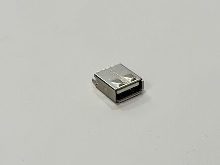 High-Durability USB A Female 180° Wire-Solder Connector | Gold-Flash Terminals | Electrical Signal Transmission Connector