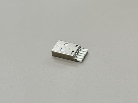 USB 2.0 AM Integrated Wire Solder Connector | Gold-Plated Terminal | White Housing | Electrical Cable Connector