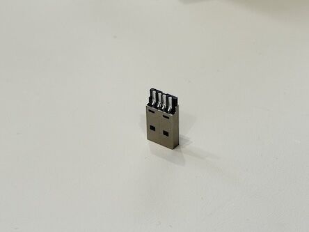 High-Durability USB 2.0 AM Integrated Connector | Wire Solder Type | Gold-Plated Contacts & Nickel-Plated Shell | Electrical Signal Power Transmission Connector