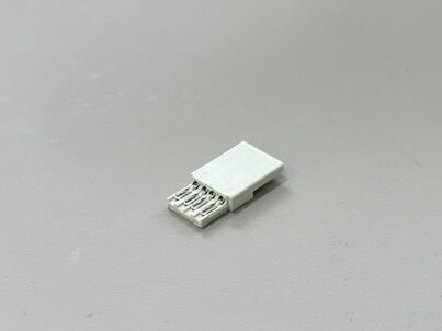 USB 2.0 AM Connector Three-Piece Wire Solder Type Gold-Plated White Shell | Electrical Signal Wire Cable Terminal Connector for PCB/Customization