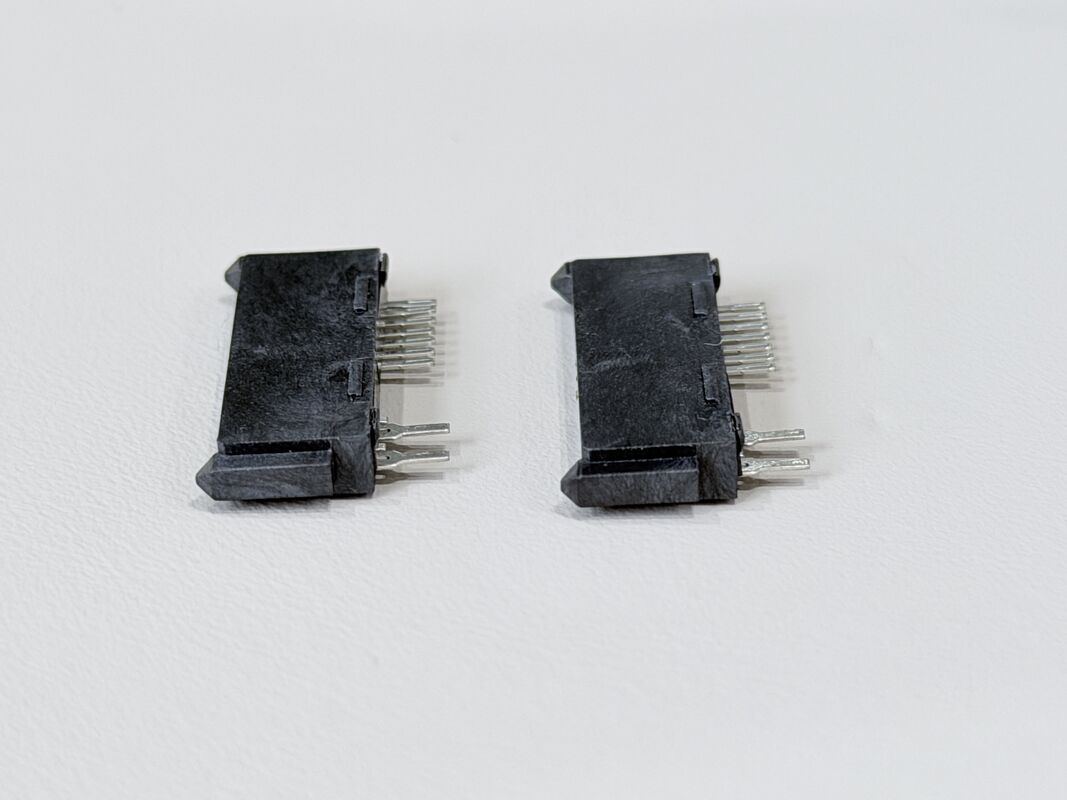 High-Reliability SATA 13Pin 180° Solder Wire Female Connector 1.27mm Pitch | Electrical Signal & Power Terminal Connector for Server, Automotive & Custom Wire Cable Transmission