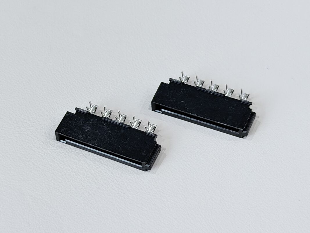 High-Reliability SATA 15Pin 180° Wire Crimp Female Connector 1.27mm Pitch | Electrical Signal & Power Terminal Connector for Server, Storage, Automotive Wire Cable Transmission