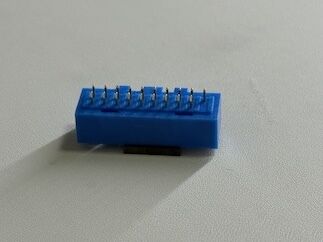 20-Pin IDC Dual-Row Enclosed Male Connector, Pin-Header Type, Exposed 3.2mm, Electronic PCB Signal Connector for Custom Wiring & Transmission Systems