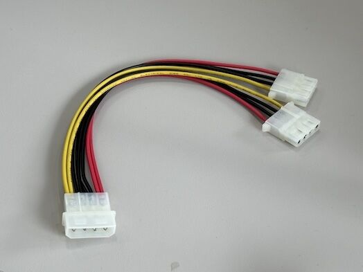 4Pin Molex Power Connector Y Splitter Cable – 1 to 2 Female Electrical Wire Harness for PC / Server / LED