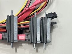 Multi-Port SATA Data & Power Cable Connector Harness – Serial ATA Wire Assembly for Server Storage / HDD Rack