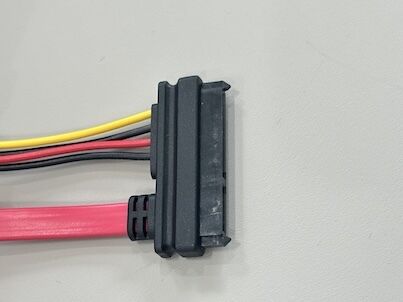 SATA 22Pin Power & Data Cable Connector – 7Pin SATA Male with 4Pin PCB Power Wire Harness for HDD / SSD / Server