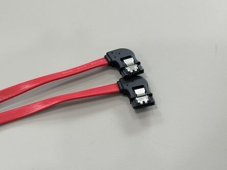 Right Angle SATA 7Pin Data Cable Connector – Red Flat Wire for HDD / SSD / Server Signal Transmission
