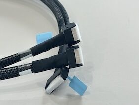 Mini SAS HD to U.2 NVMe SSD Connector Cable – SFF-8643 to SFF-8639 Braided Wire Harness for Server Storage