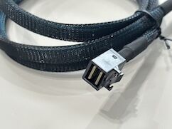 Mini SAS HD SFF-8643 to SFF-8643 High-Speed Cable Connector Assembly 1m | Internal Server Storage Signal & Power Wire Harness