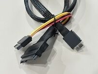 SFF-8654 8i to SFF-8654 8i High-Speed Mini SAS HD Connector Cable, 1.0 m 32AWG 85 Ω Braided Assembly