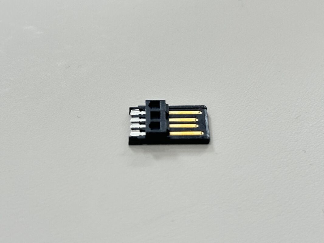High-Precision USB 2.0 AM Connector Wire-Solder Type with Wide Solder Cup, Black Gold-Plated Terminal Connector