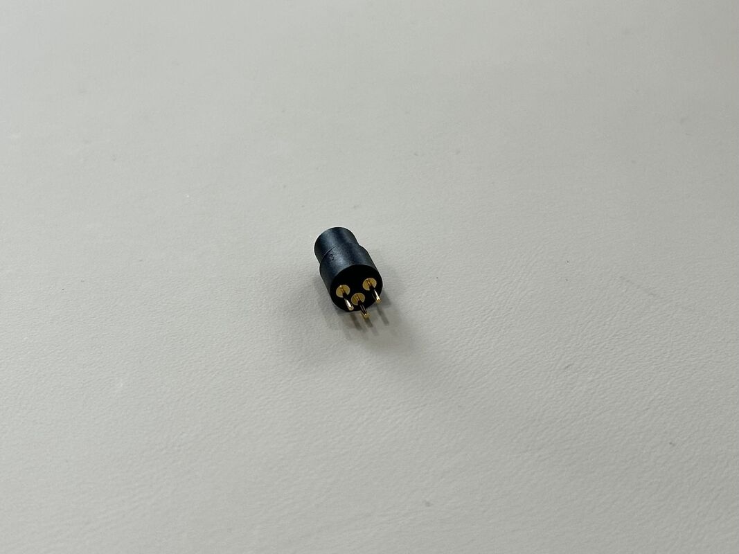 3 Pin Round Male Power Connector, Gold-Plated PCB Solder Terminals Connector