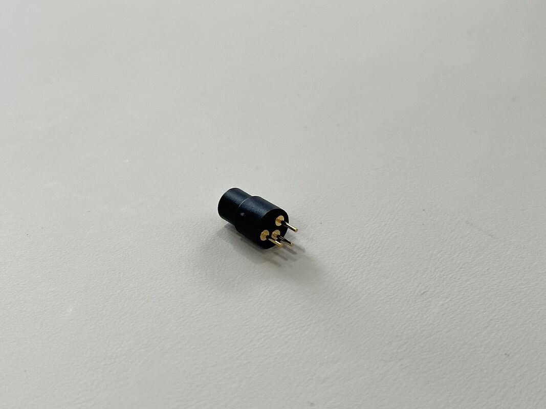 3 Pin Round Male Power Connector, Gold-Plated PCB Solder Terminals Connector