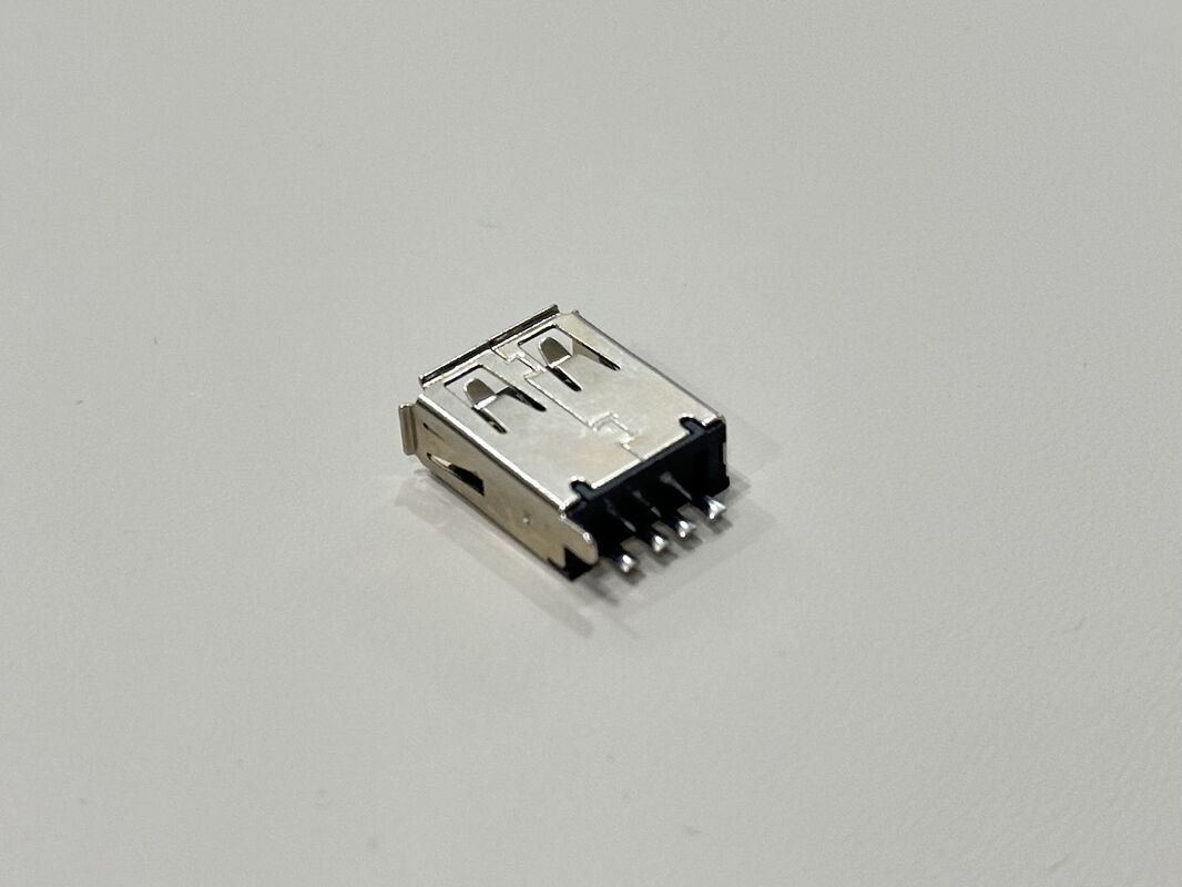USB 2.0 Type-A Female PCB Connector 4 Pin Electrical Signal Connector