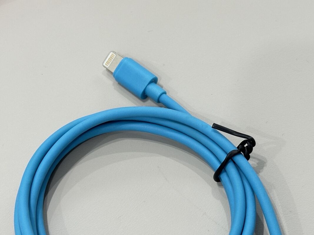 Lightning to USB-A Charging Cable Connector – PVC Wire for Mobile Power & Data Transmission