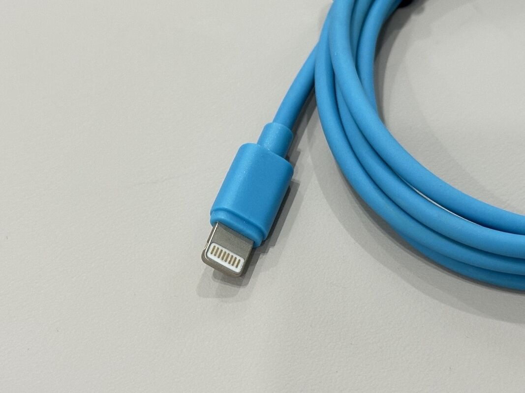 Lightning to USB-A Charging Cable Connector – PVC Wire for Mobile Power & Data Transmission