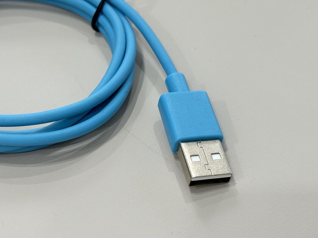 Lightning to USB-A Charging Cable Connector – PVC Wire for Mobile Power & Data Transmission