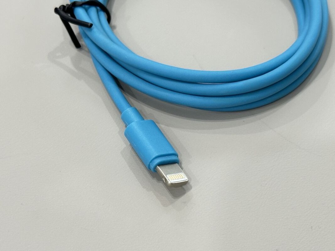 Lightning to USB-A Charging Cable Connector – PVC Wire for Mobile Power & Data Transmission