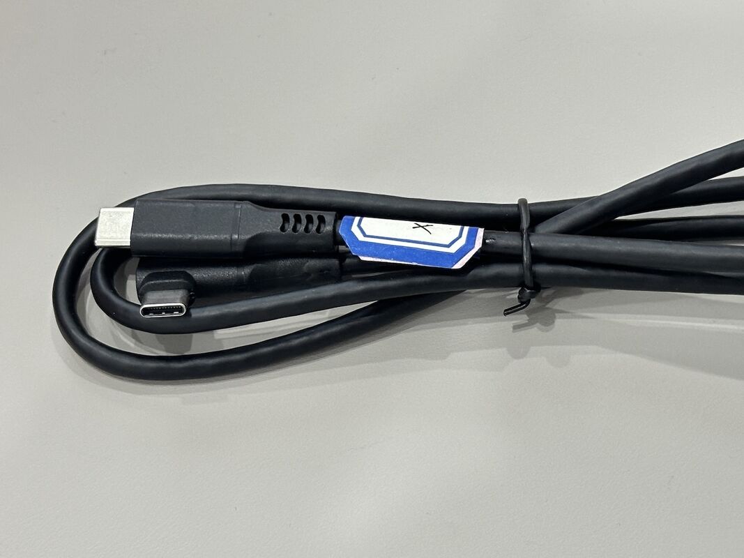 USB Type-C to USB Type-C Right-Angle Power & Data Cable Connector