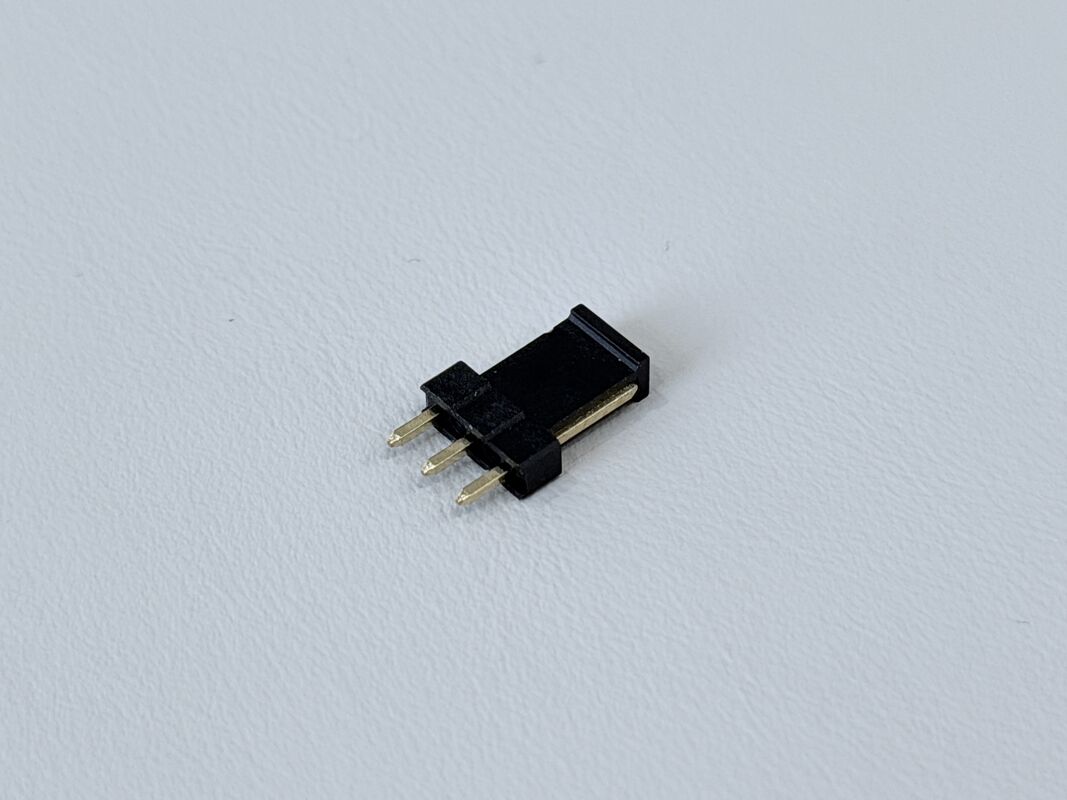 2.54mm Pitch 1×3 Single-Row Pin Header Connector, Gold-Plated PCB Electronic Connector for Signal & Power Transmission