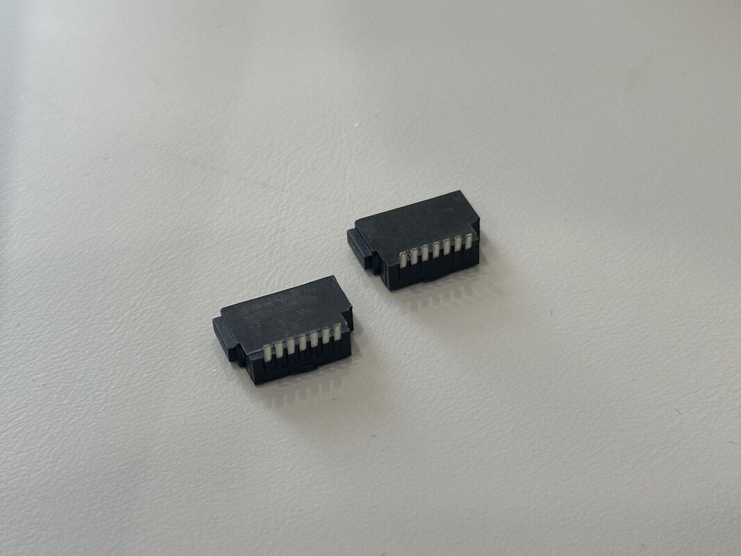 SATA 7-Pin Female Right-Angle Electrical Connector, Solder Type Cable Terminal, High-Reliability Data Transmission Connector for HDD/SSD, Server, Industrial PCB Customization Power&Signal Wire Harness