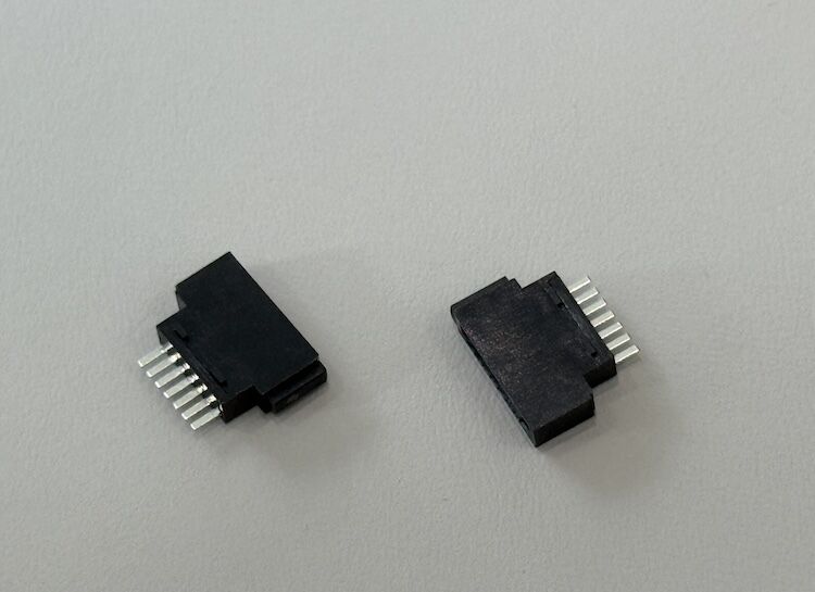 7 Pin 1.27mm PCB Female Socket Connector, Right Angle SMT Board Interface for High Speed Signal Transmission, Custom Wire Harness, Automotive and Industrial Electronic Power Systems