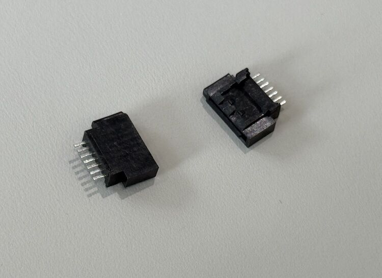 7 Pin 1.27mm PCB Female Socket Connector, Right Angle SMT Board Interface for High Speed Signal Transmission, Custom Wire Harness, Automotive and Industrial Electronic Power Systems