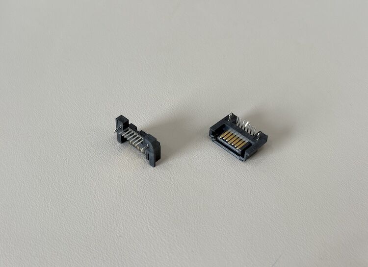 13 Pin SATA board mount connector, 1.27mm pitch vertical SMT PCB connector for high speed data transmission, HDD / SSD storage, industrial electronic server customization