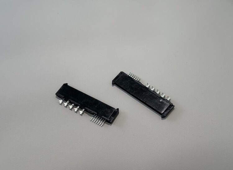 SATA 22-Pin 1.27mm Dual Row Female PCB Connector, Right Angle SMT Power Signal Terminals Connector, Customization for Server Storage HDD SSD Cable Electronic Transmission Applications