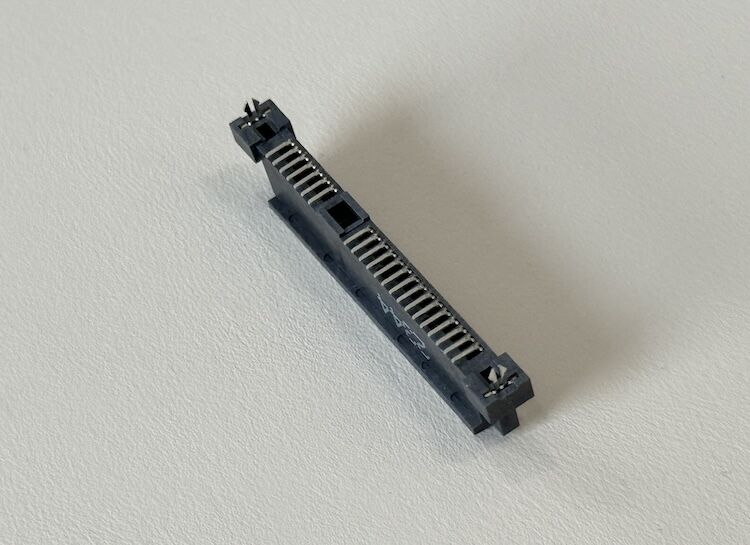 1.27mm pitch SATA C22F 86-pin female PCB connector gold-plated contact storage connector for SSD HDD server signal transmission customized power and data interface solutions for industrial application