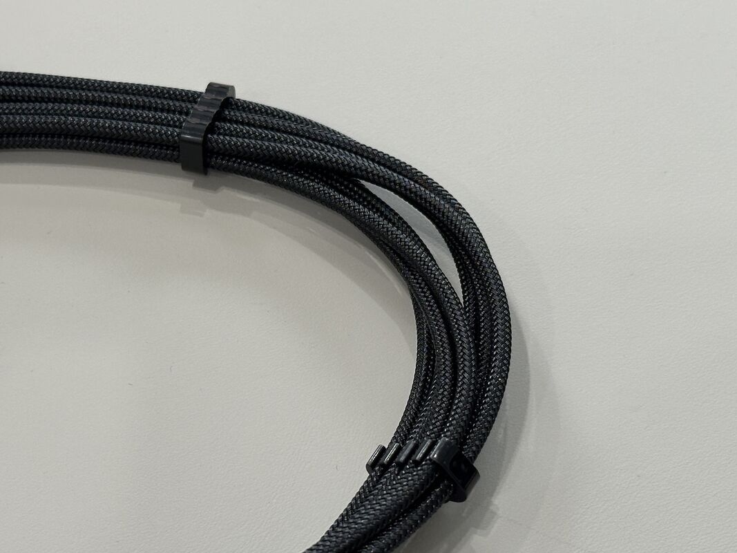 8 Pin PCIe power connector cable, sleeved PSU extension wire harness, electrical signal terminals customization for server GPU transmission male to female power connector applications