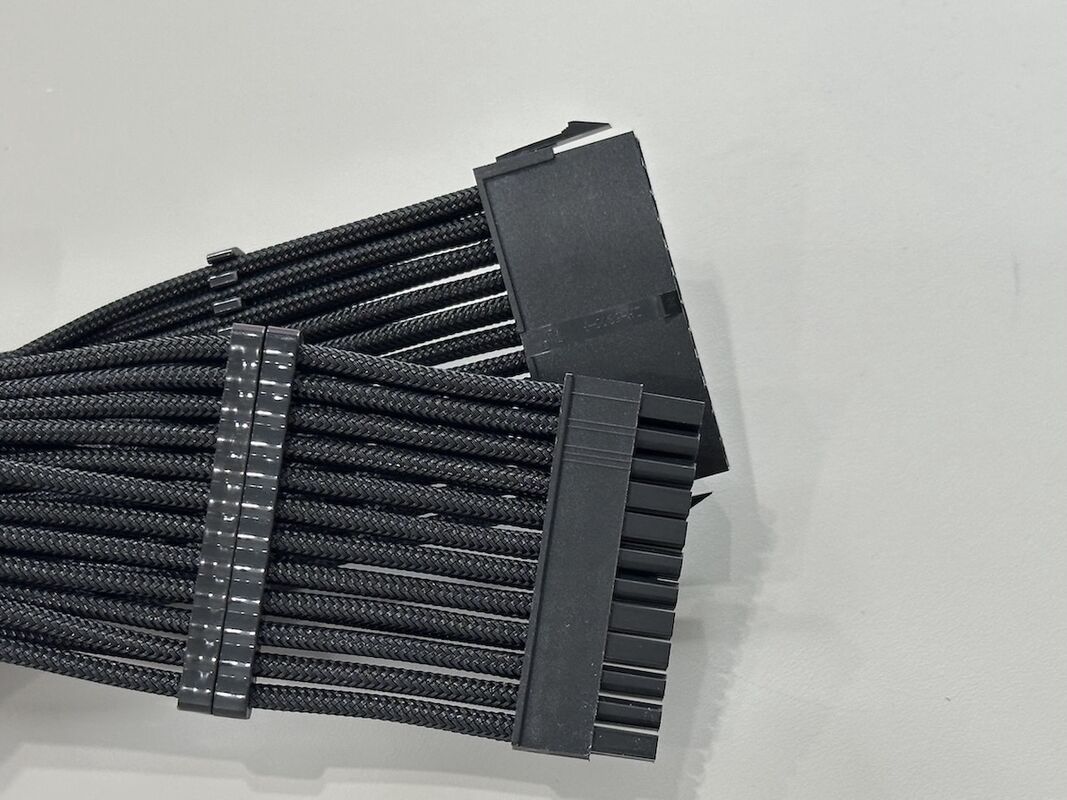 Custom ATX 24 Pin PSU Power Connector Cable, Braided Sleeved Wire Harness for Gaming PC Motherboard, High Current Electrical Transmission, OEM Server Power Supply Systems